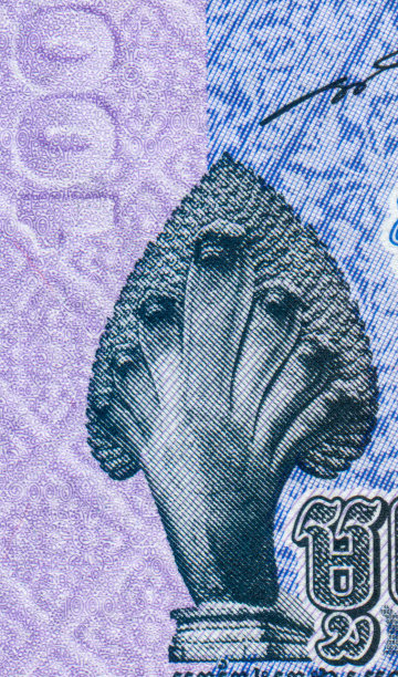 柬埔寨Rie上的那迦雕像图案图片下载