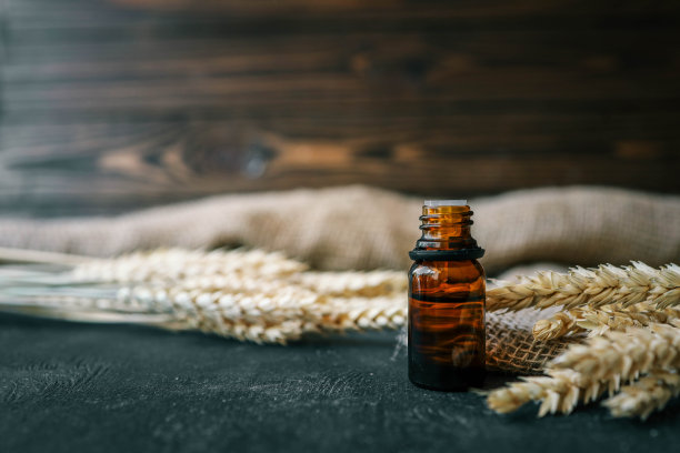 小麦胚芽精油，芳香疗法图片下载