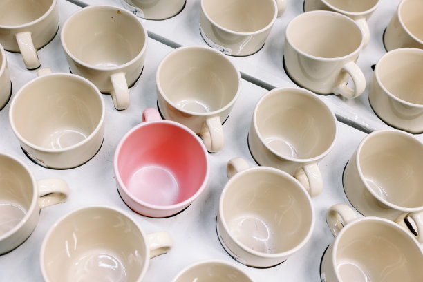 杯子在商店出售图片下载