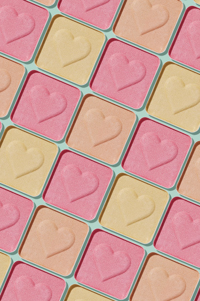 最小图案紧凑型眼影亮片作为美容纹理背景，粉彩照片，心纹眼影，米色粉色彩粉妆，方形包，上图图片下载