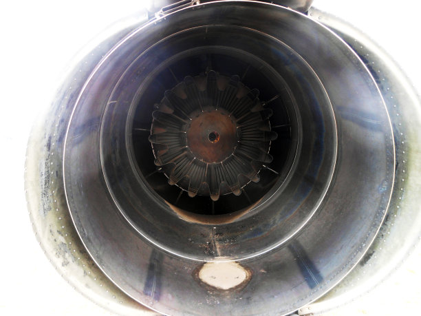 展出的飞机涡轮机的照片。航空图片下载