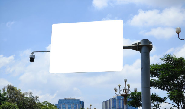 道路标志和道路监控系统图片下载