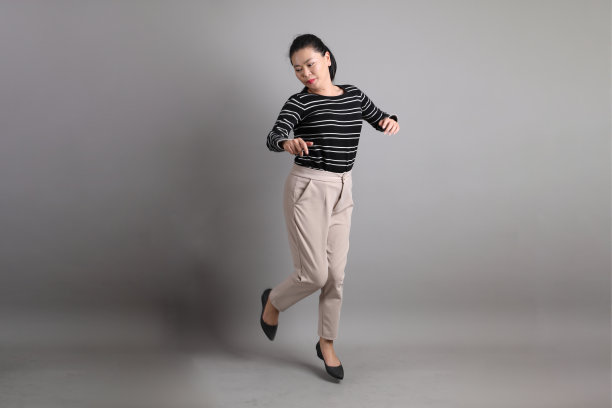 40多岁亚洲女性图片下载