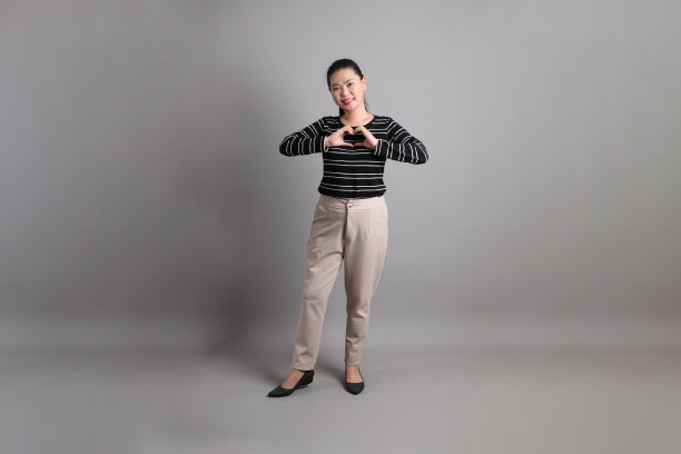 40多岁亚洲女性图片下载