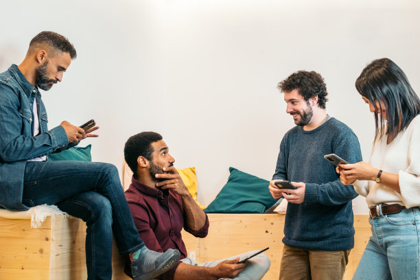 商业社区:协作工作环境的照片图片下载