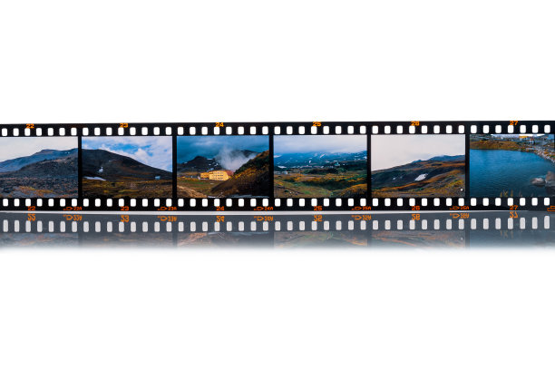 35mm胶片用于照片或具有自由帧复制空间的胶片，隔离在白色背景上图片下载