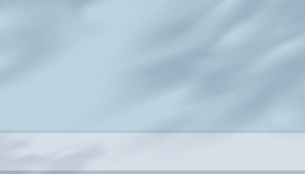 浅蓝色工作室背景，带有讲台和灯光的3d陈列室，蓝色墙壁上的阴影叶子，冬季产品展示的空单色背景，新年销售图片下载