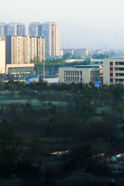 日出的城市图片下载