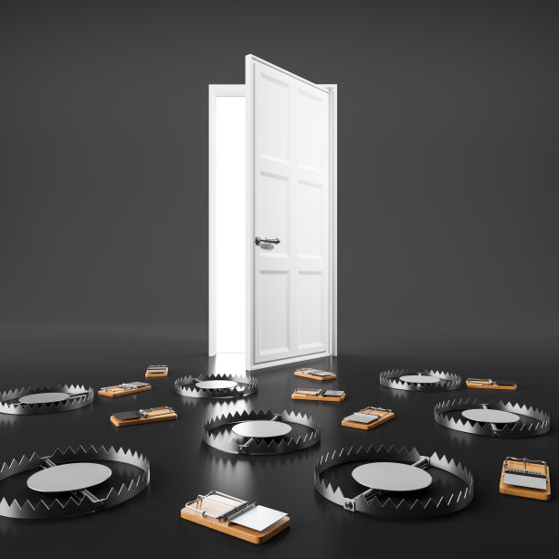 打开门和许多捕鼠器在路上，风险和机会图片下载