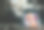 母亲驾驶乘用车时，婴儿坐在汽车座椅上的照片。场景捕捉到时刻的关心和责任，突出儿童安全在汽车旅行中的重要性。图片下载