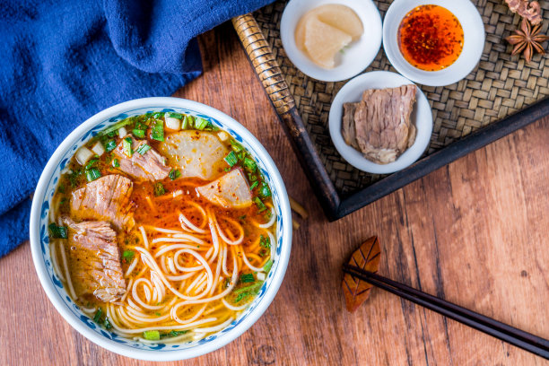 一碗兰州拉面图片下载