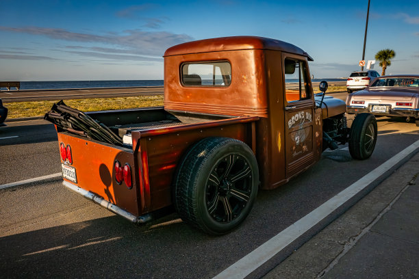 定制1951年威利斯吉普越野皮卡图片下载