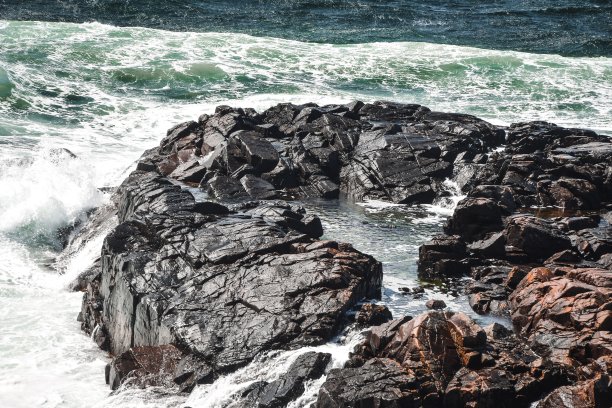 海边和悬崖的风景照片图片下载
