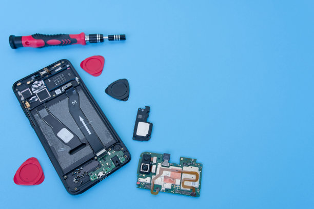 拆卸后的智能手机图片下载