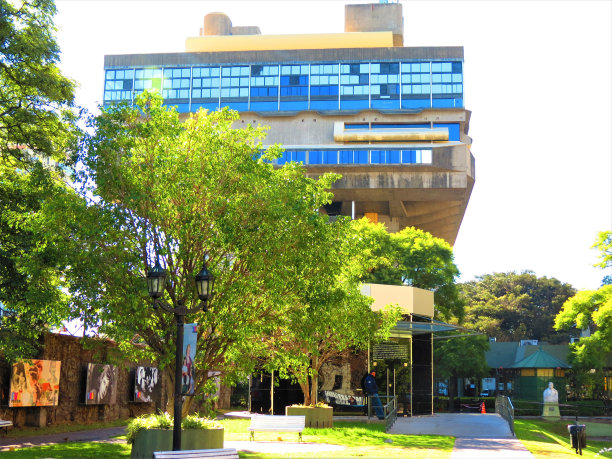 阿根廷共和国国家图书馆“马里亚诺莫雷诺”(阿根廷共和国国家图书馆)。图片下载