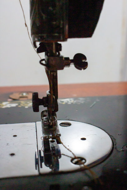 复古缝纫机的针图片下载