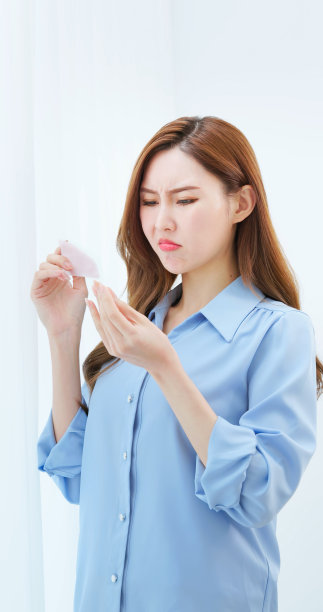 女商人不高兴的面部油图片下载