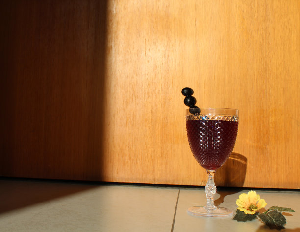 酒吧、餐厅和庆祝活动的鸡尾酒照片图片下载