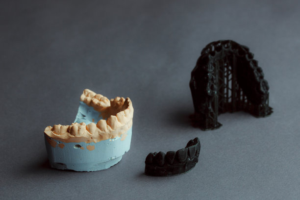 口腔修复实验室概念。人类假牙3d建模。图片下载