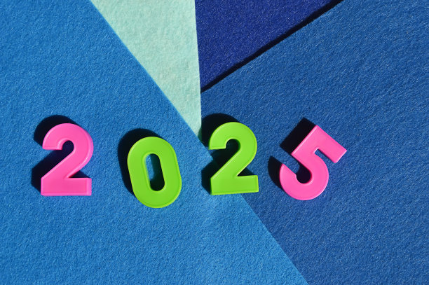 2025年新年快乐，蛇们。寒假的数据。设计背景。图片下载