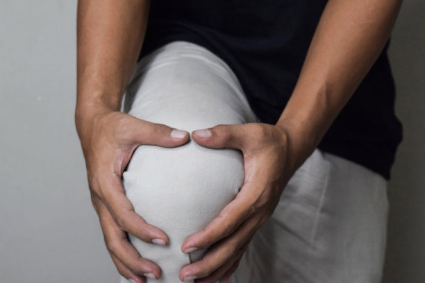 在家用手按摩膝盖缓解症状的观察，症状不明显图片下载