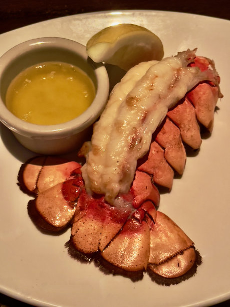 熟龙虾尾图片下载