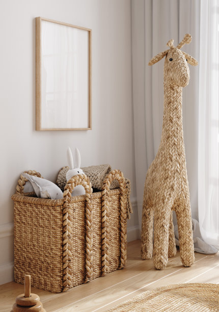 用天然木制家具模拟儿童房的框架图片下载