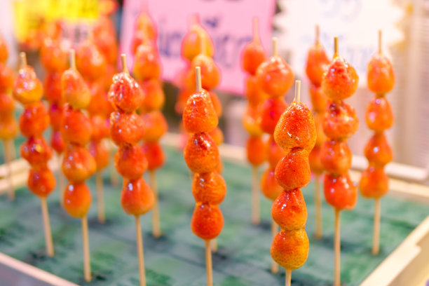 漂亮的糖衣草莓。唐虎路图片下载