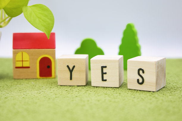 选择YES, NO木制字母块图片下载