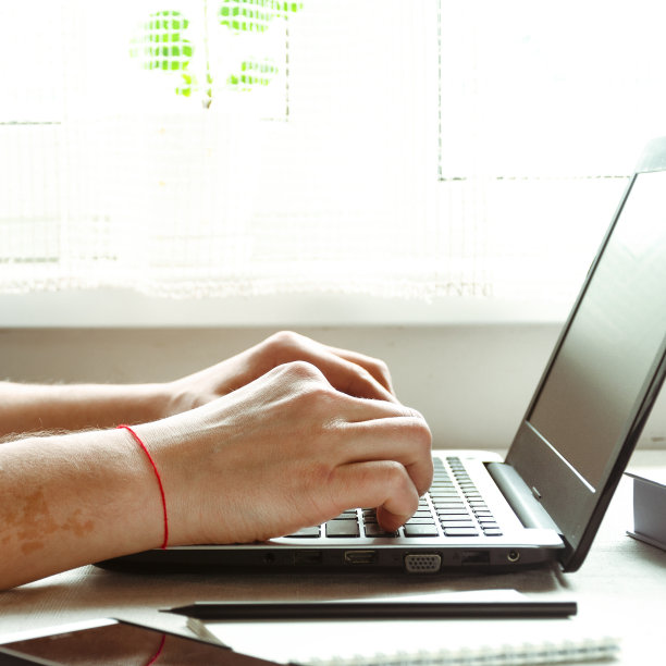 自由职业者。在家办公室远程办公图片下载