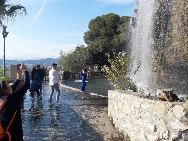 尼斯瀑布，法国，瀑布，人民图片下载