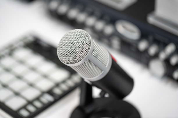 专业麦克风特写图片下载