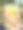 特写图片中无法辨认的女性双手握着浑浊的、老式的、装在塑料杯里的柠檬水饮料，展示了柠檬水果和柑橘片的指甲油美甲设计，阳光明媚的户外环境背景，重点放在前景上图片下载