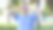 一个黑头发的男人站在树林里，双手抱头，露出痛苦的表情图片下载