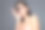 照片的黑发女子隐藏眼睛脸与奶油罐孤立的灰色背景图片下载