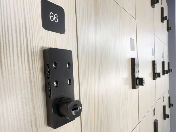 健身房的无钥匙储物柜图片下载