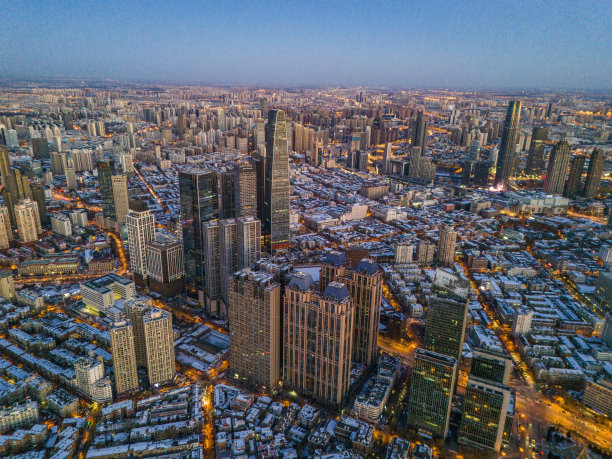 天津的雪日出图片下载