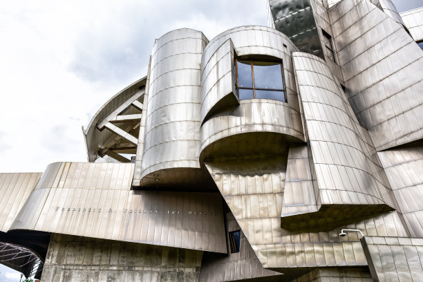 明尼苏达州明尼阿波里斯市的韦斯曼艺术博物馆图片下载