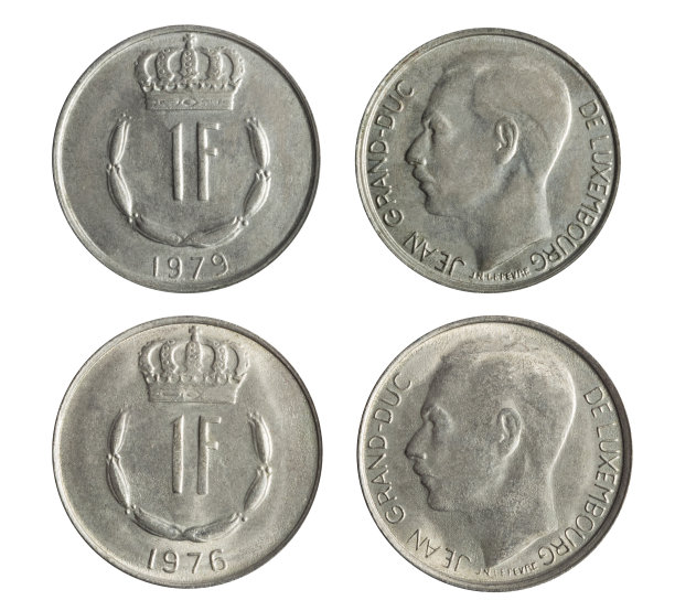 孤立的照片1卢森堡1976年和1979年法郎硬币在白底。图片下载