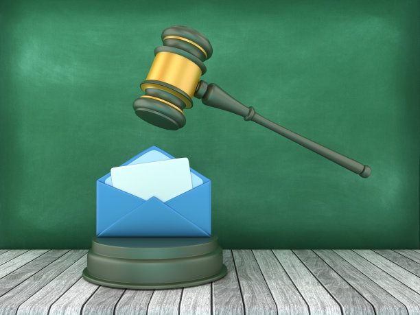 3D信封与法律法槌图片下载