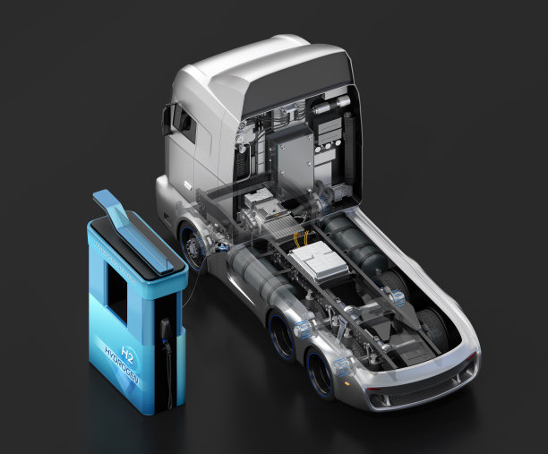 在加氢站加氢的FCV半挂车后视图图片下载