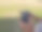 遥控控制器用操纵杆和按钮来控制无人机的运动、速度和高度。它还配备了智能手机天线，因此可以观看镜头图片下载