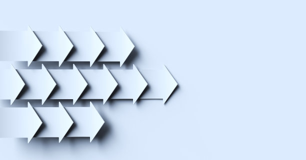 蓝色背景上的白色前进箭头，协同前进的目的，目标前进，目标确定3d渲染图片下载