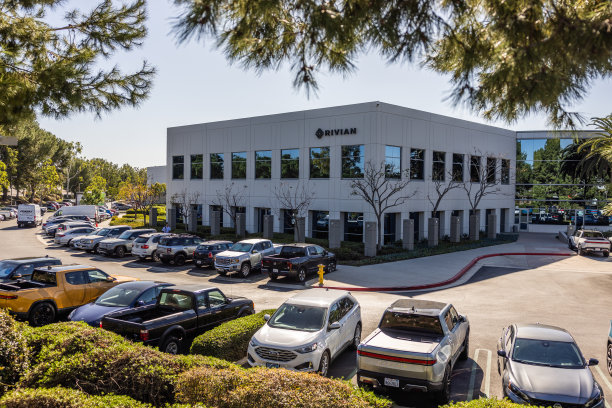 里维安总部在尔湾图片下载