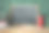 黑板模型，木框，书，铅笔和眼镜在教室设置的木桌上图片下载