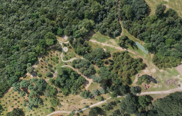 从无人机上看到的操场图片下载