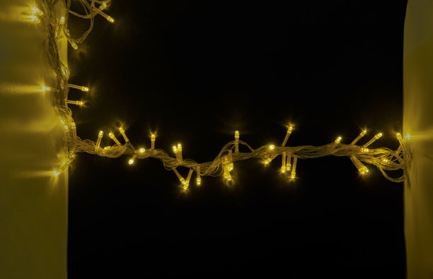 圣诞灯温暖闪烁线LED灯的节日庆祝活动图片下载