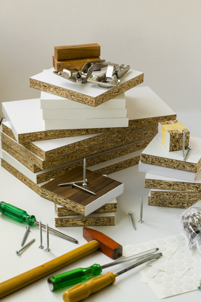 白色可拆卸的家具部件图片下载