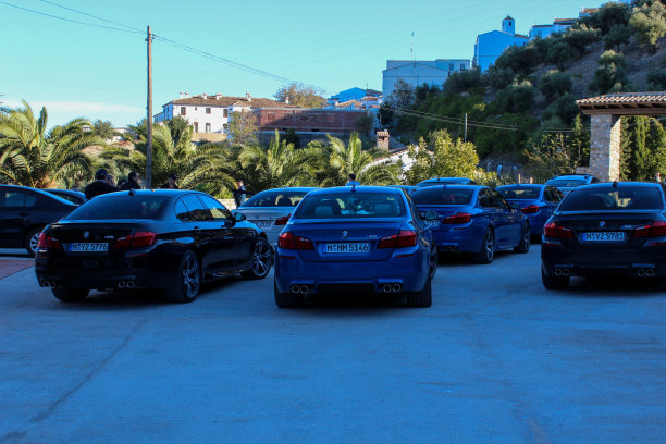 宝马:m5排成一排图片下载