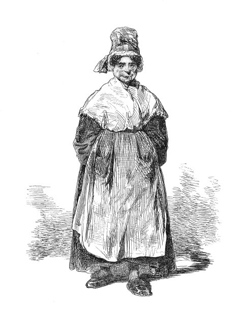 穿着传统葡萄牙服装微笑的老妇人图片下载